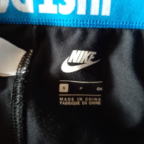 Nike active leggings - Picture 2 of 2